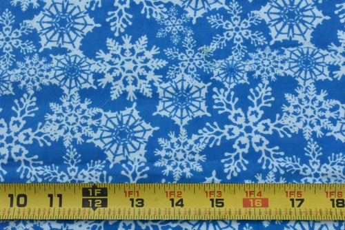 21" Long, Large White Snow-Flakes on Blue Flannel, Jo-Ann, V259 - Picture 2 of 7