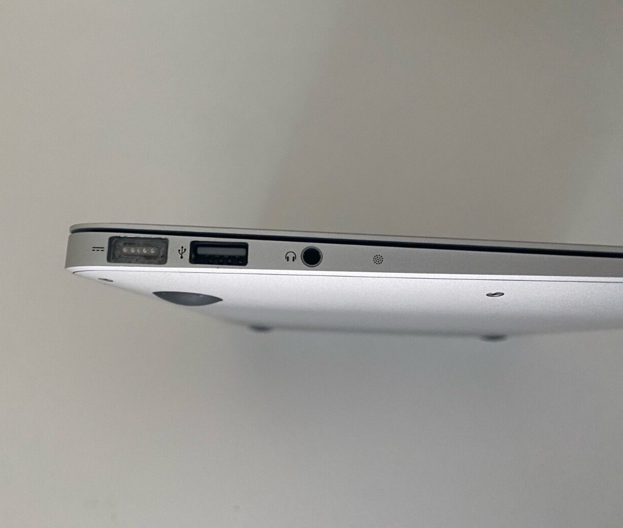 Apple MacBook Air 11