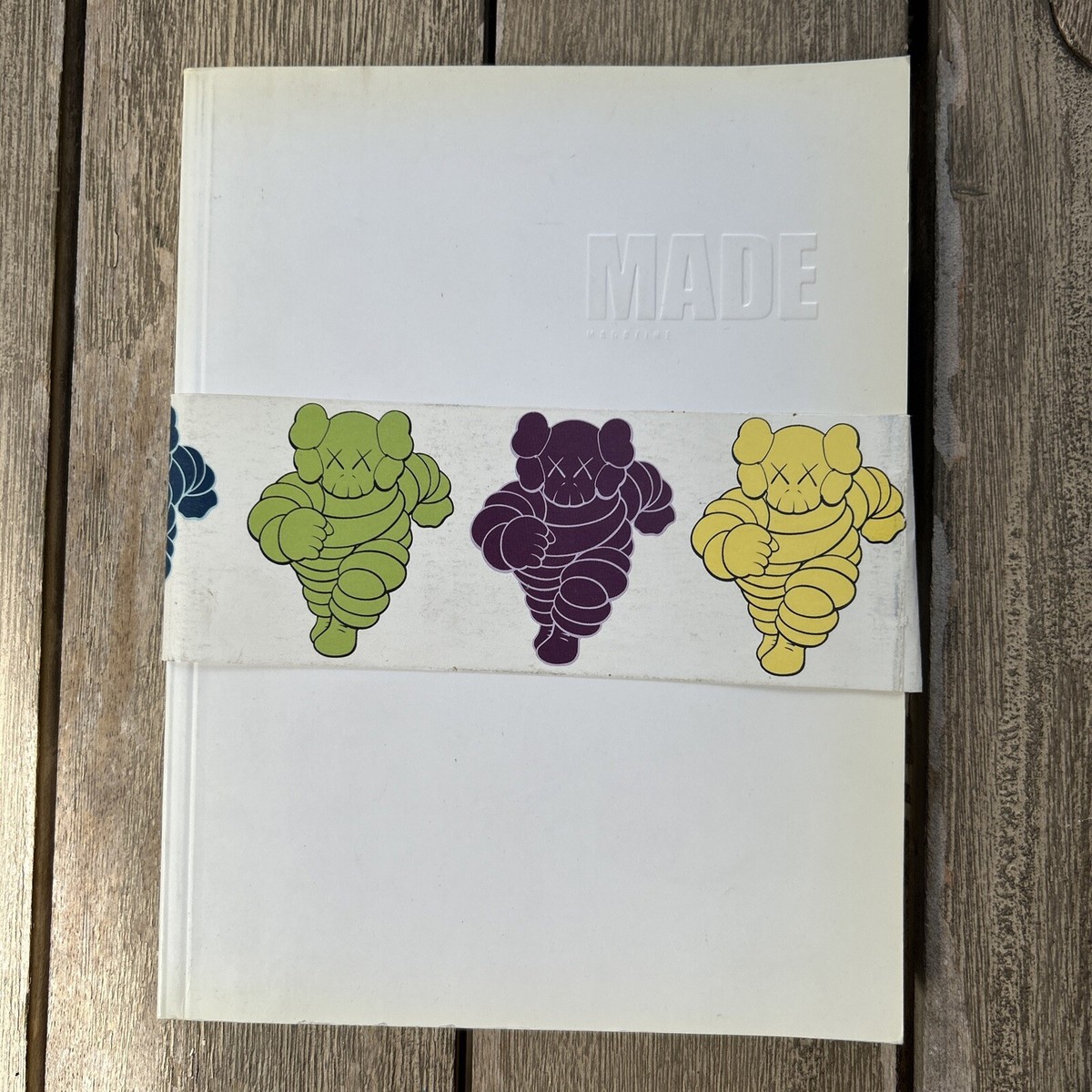 Made Magazine カウズ　KAWS Made Magazine Issue 22 Featuring Kaws Street Art | eBay