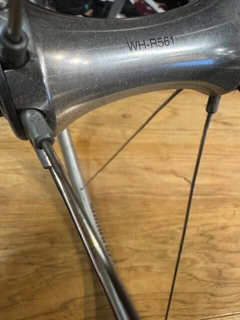 SHIMANO WH-R561 105グレード 700c 10sホイールセット SHIMANO WH-R561 105グレード 700c 10sホイールセット Shimano