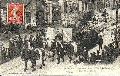 (S-13304) FRANCE - 10 - TROYES POSTCARD GATTEFOSSE et LOUVRIER ed.