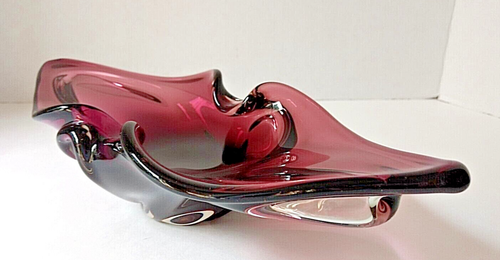 Vintage Doyen Burgundy Hand Blown Art Glass Bowl, Rare, Belgium, 12.25" Length - Picture 10 of 12