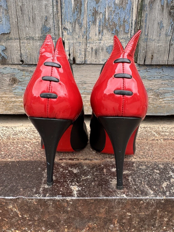 Stunning Hand Made Black And Red Kinky Shoes - Image 4 of 4