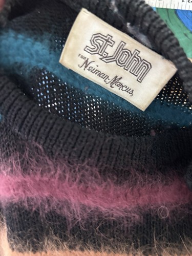 ST JOHN Fuzzy Rainbow Striped Crop Wool Sweater 1980s Vintage - Picture 5 of 5