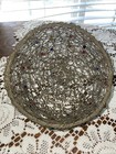 VINTAGE HANDMADE WOVEN METAL ROUND COLORFUL BEADS FRUIT/BREAD BASKET — photo 2