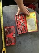 Mac Tools (ace) Tape And Die Set?..see Pics?.1 Or 2 May Be Replaced?..see Pics..