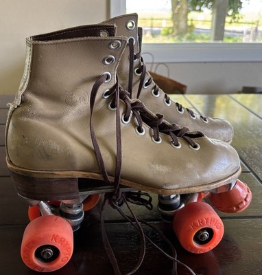 Pair Vintage Riedell Rental Roller Skates, Sure Grip / RC Skates, Size 8 ￼