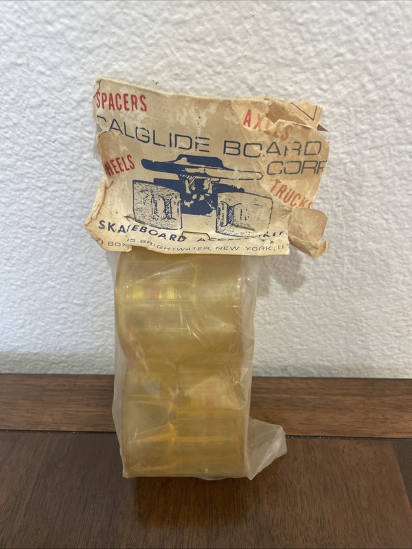 CalGlide Board Corp 1970s Vintage Skateboard Wheels Set of 2 NOS NIB Unused