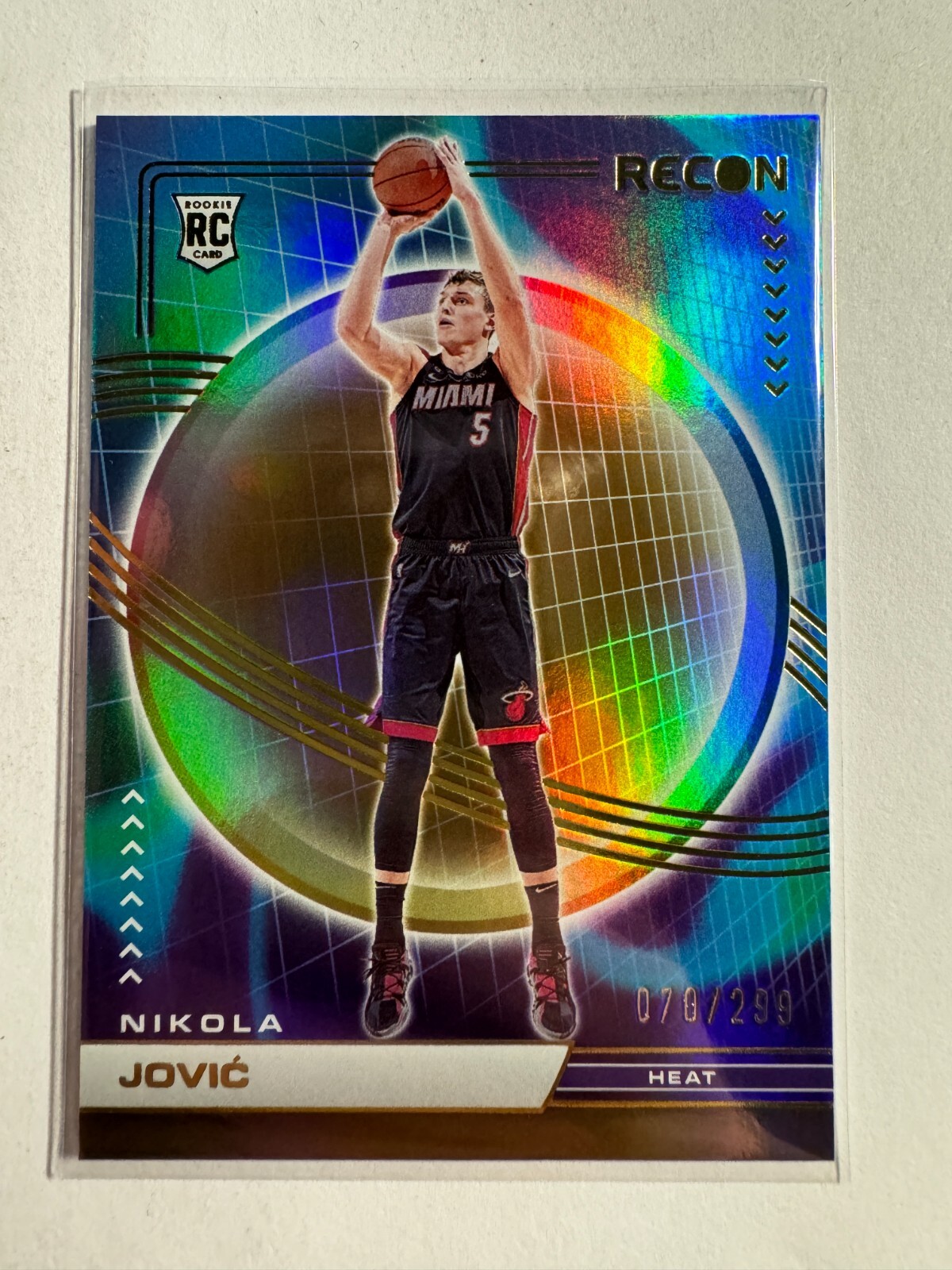 K148,743 - 2022-23 Panini Recon Holo Bronze #214 Nikola Jovic #/299