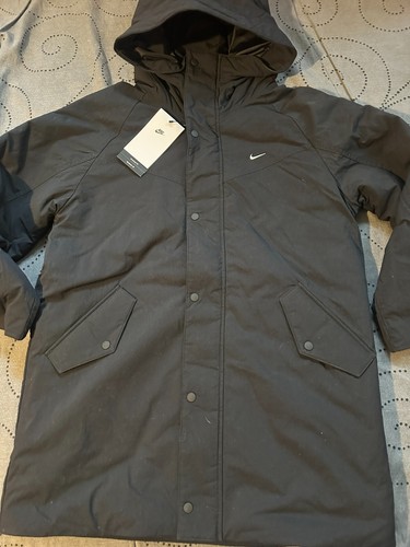 NIKE SYNTHETIC FILL METRO GROUND BLACK PARKA SIZE L OVER SIZED KIDS NWT $140.00 - Picture 2 of 6
