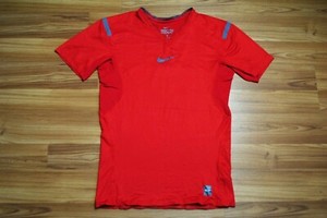 camiseta nike combat