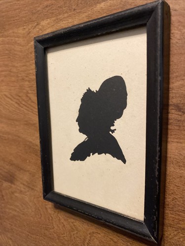 Vintage Silhouette Colonial Woman w/ Bonnet Framed B2 - Picture 9 of 12