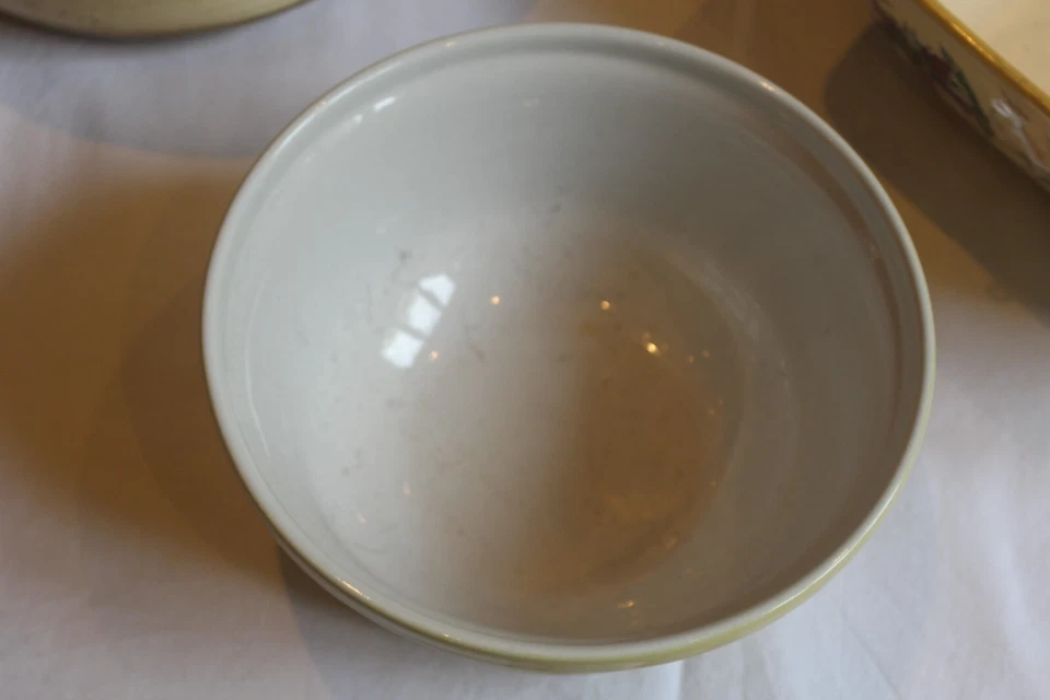 Unbranded Yellow Mixing Bowl - Image 3 of 3
