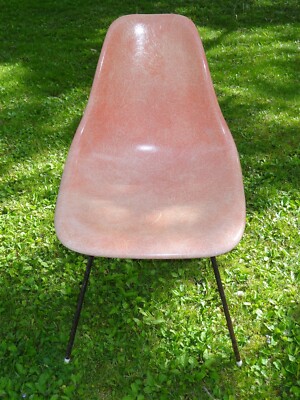 1950s-1960s Herman Miller Eames Style Fiberglass Side Chair * Faded Orange