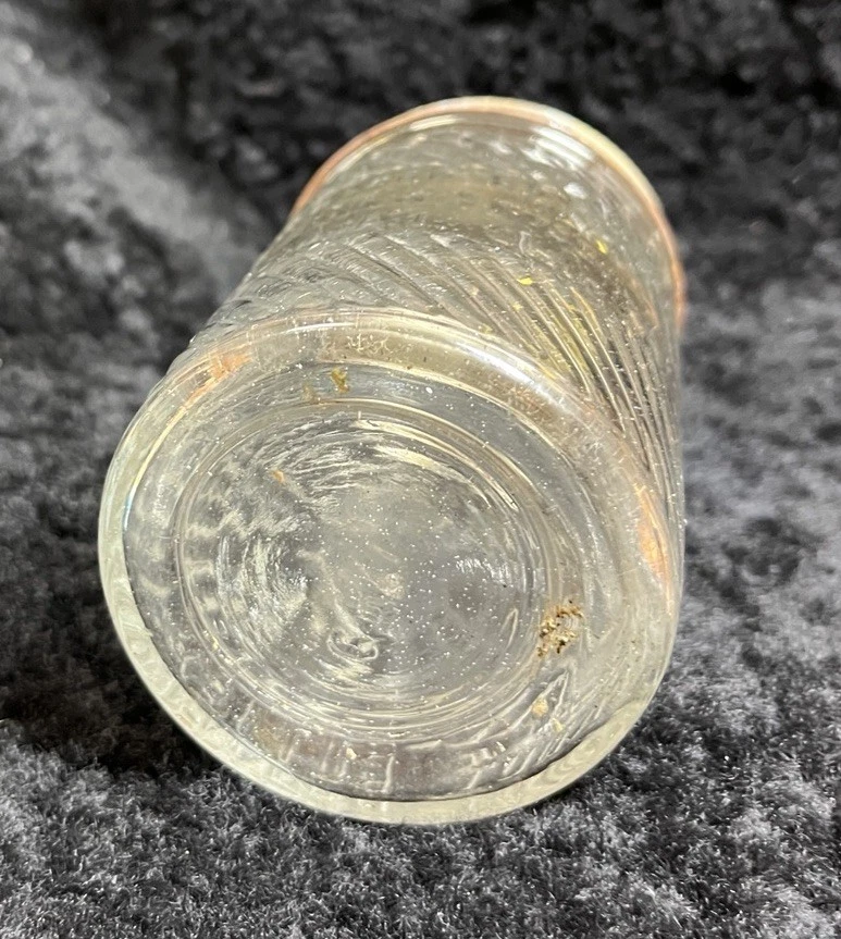 Tarro de mantequilla de maní Frank’s Jumbo vintage con tapa botella de vidrio elefante de 4" de alto Foto 3 de 4