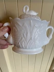 VTG Westmoreland Swan & Cattails White Milk Pressed Glass Sugar Dish Bowl & Lid