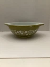 Pyrex Vtg Milk Glass Mixing Bowl Spring Blossom Green Crazy Daisy 4 Qt