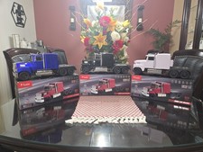 WS-570 Retro Truck Model Bluetooth Speaker HD Sound Hands-Free USB/TF/FM/TWS/AUX