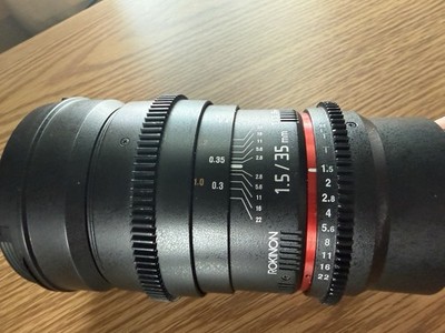 Rokinon 35mm T1.5 Cine DS Lens for Micro Four Thirds Cameras / MFT Mount