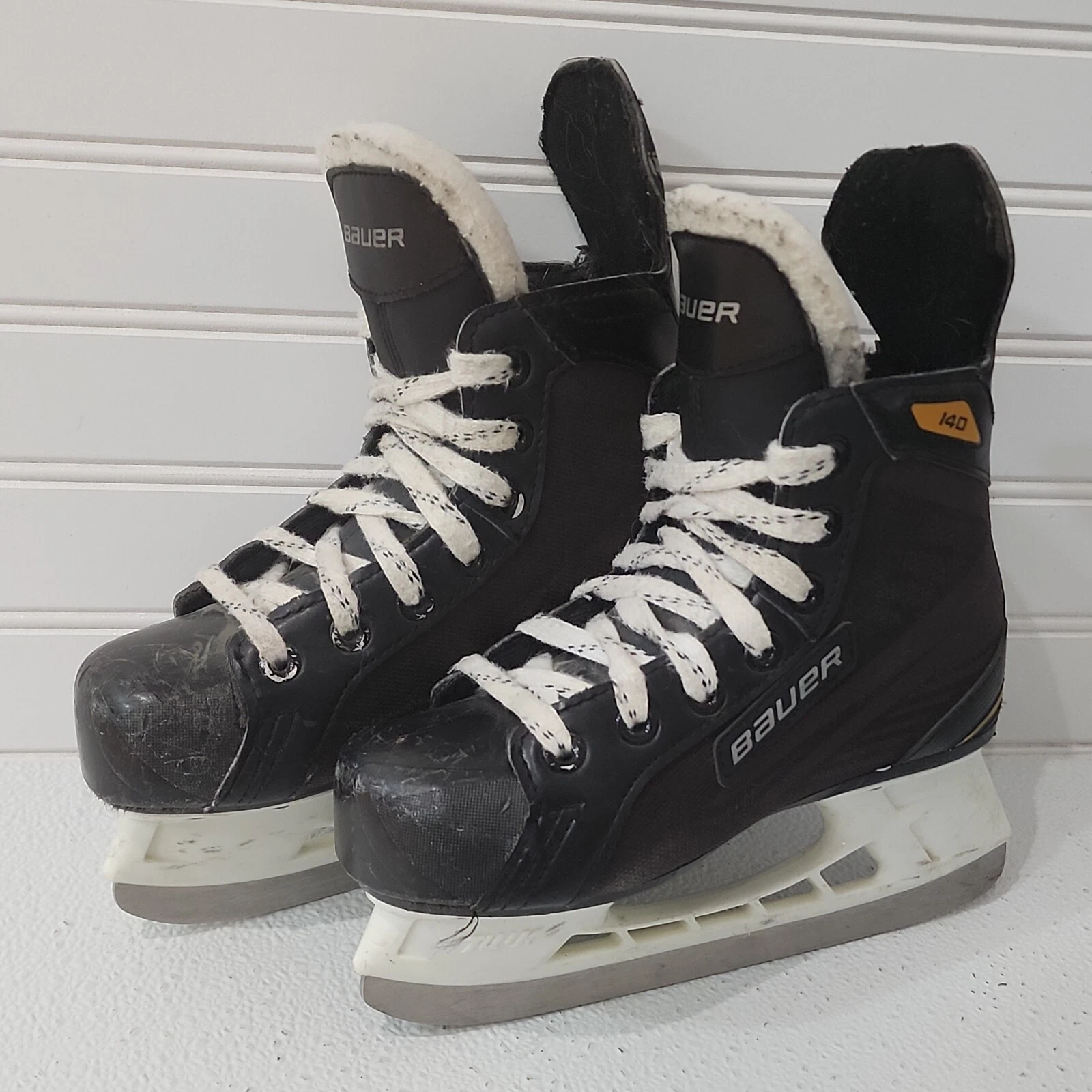 Patins à glace de hockey Bauer Supreme 140 taille US Y13R (chaussures taille US 1) jeunes enfants
