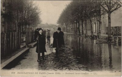 CPA AK Inondation 1900 PARIS Boulevard St-germain FRANCE (990818)