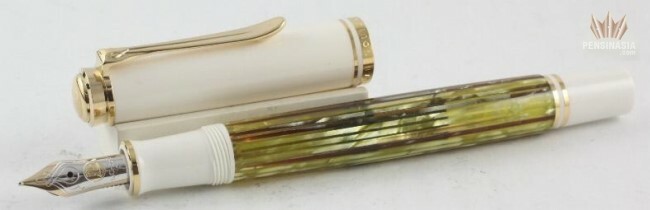 PELIKAN SPECIAL EDITION SOUVERAN M400 TORTOISESHELL WHITE FOUNTAIN