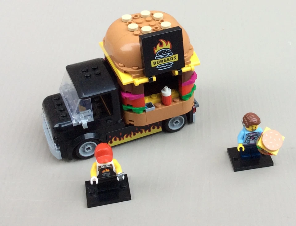 LEGO City 60404 Burger Truck, photo 2 sur 3