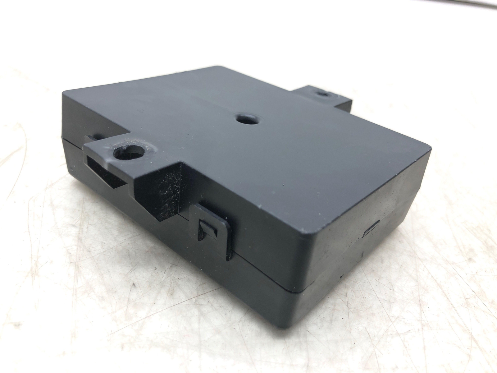 2014 ASTON MARTIN VANTAGE HEADLIGHT LEVLING CONTROL MODULE 6G33-13K031-AB OEM