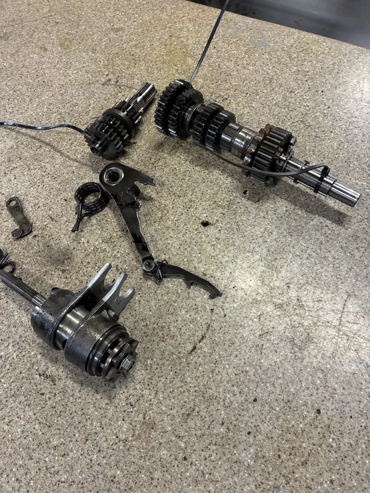 Honda TRX 125 TRX125 1985 transmisión Fourtrax 2854 Foto 3 de 4