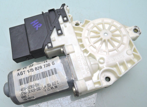 VW BORA / FENSTERHEBER MOTOR / hinten rechts / 1J5839730G (XT10)