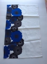 RE Room Essentials 2 Kitchen Tea /Dish Towels Flower Print Blue Black White Mod