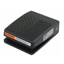 SUNS FS-81-15 UL Certified Single Pedal IP20 Foot Switch Unwired 