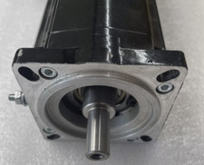 SCHNEIDER ELECTRIC SH070/60020/1/0/00/00/00/21/00 SERVO MOTOR