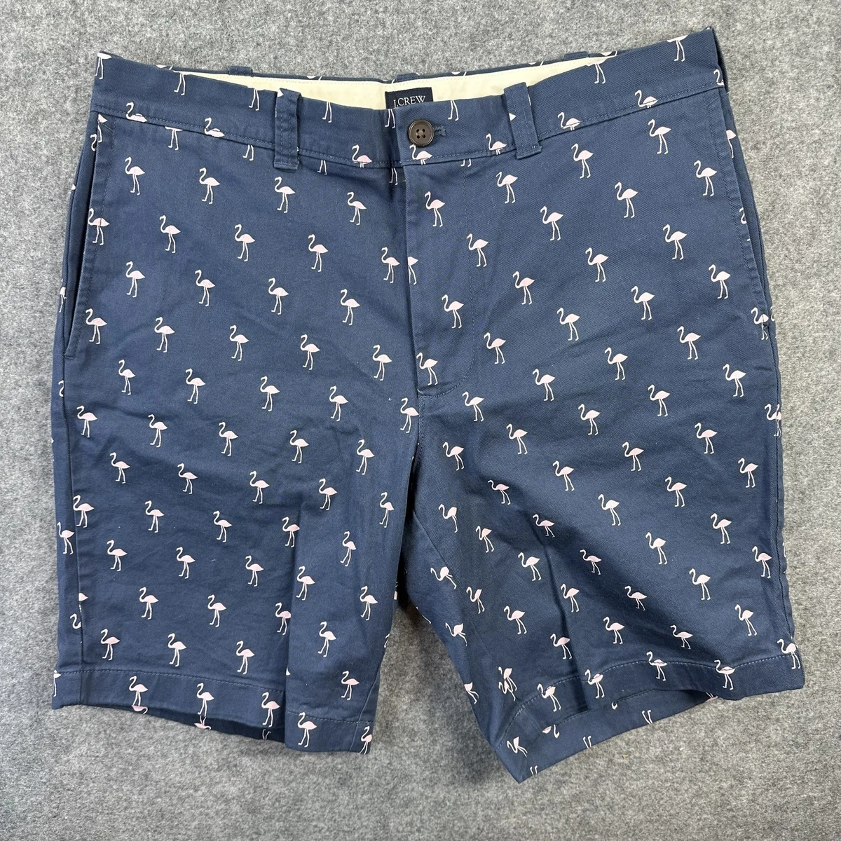 Essentials Short Chino Coupe Classique, Entrejambe 18 cm Homme, Bleu Marine Foncé, 28W