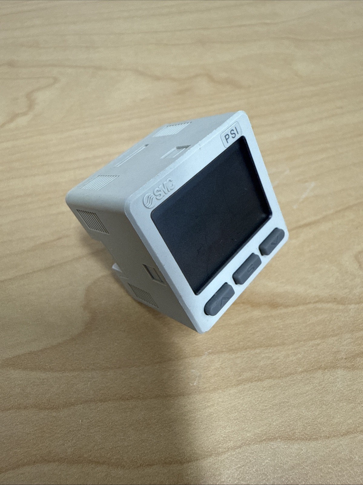 SMC ISE20-P-P PSI Digital Pressure Switch 5C3-8ZC