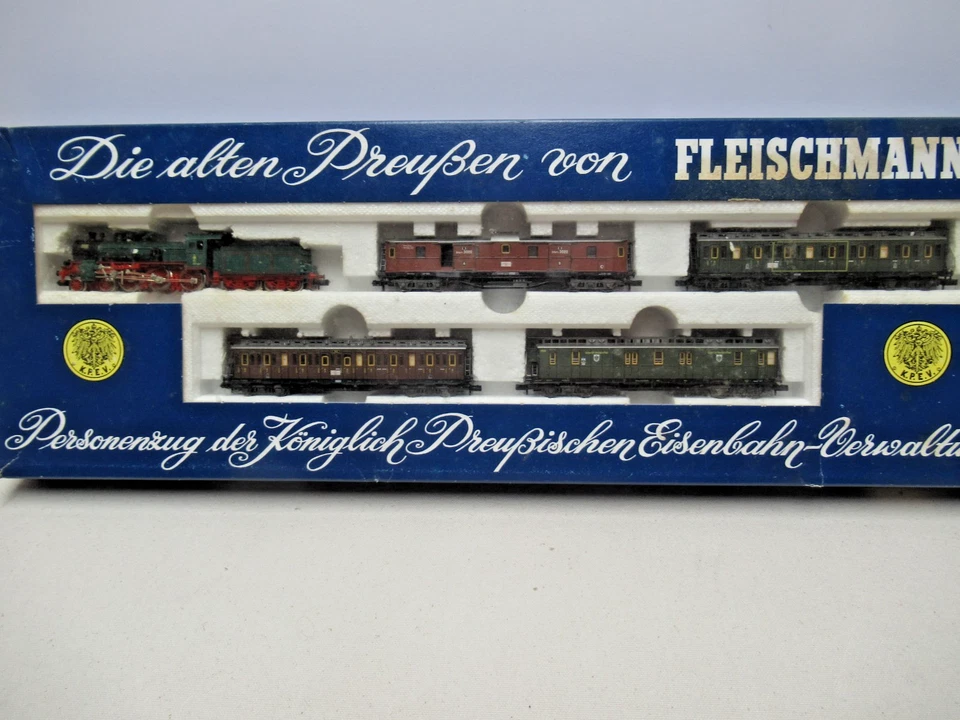 Juego Fleischmann escala n #7880 con 4 coches adicionales Foto 2 de 4