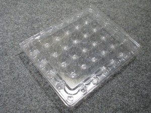 100 Pack Quail Egg Cartons Plastic. Holds 12 Eggs Snap Close