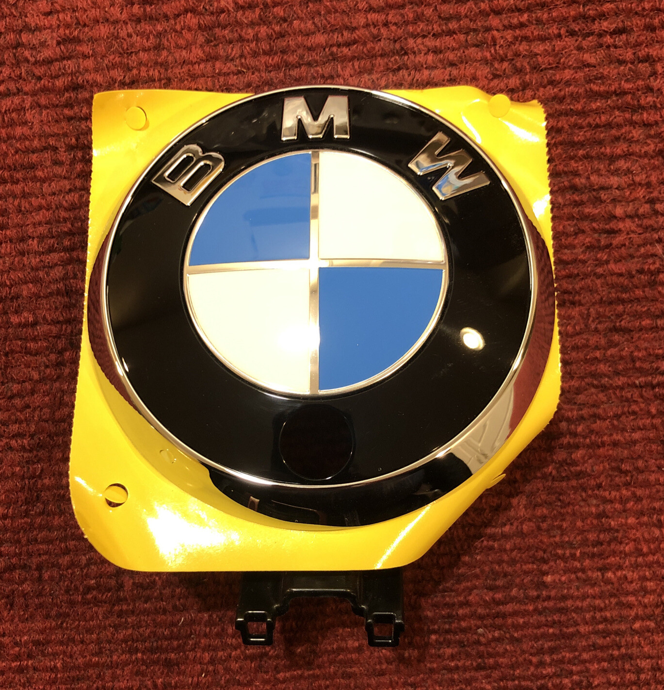 2021-2023 BMW 430/M440/M4 Rear View W/Camera hole emblem oem  