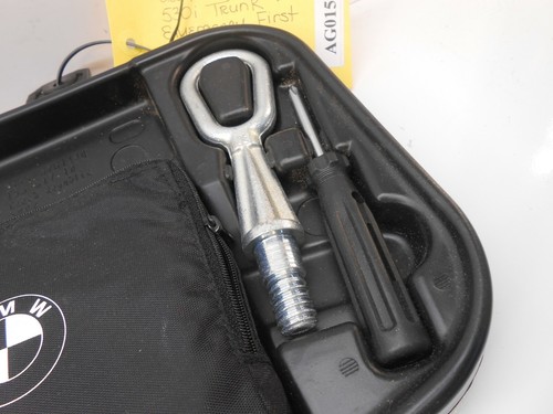 2004-10 BMW 530I Trunk Emergency First Aid Kit OEM 71116761420 AG0155 - Picture 2 of 9