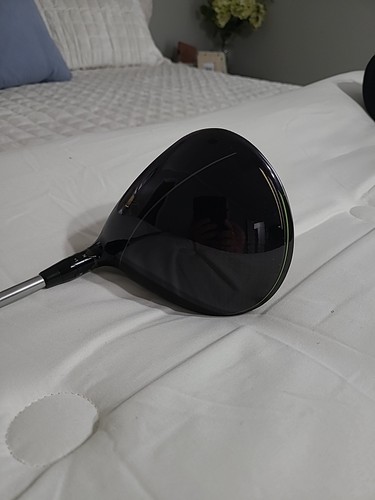 Callaway Epic Flash Driver / New Grip and Head Cover Included. Really Good Shape