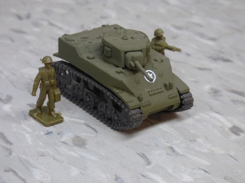 Boley / Roco Minitanks Compatible WWII M5 Stuart Tank & Airfix Soldiers Lot7143K