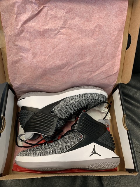 jordan xxxii black cement