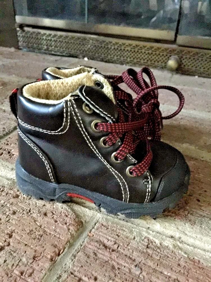 ZAPATO BOTA FADED GLORY RYLEY NIÑOS Niñas CAMINATA MONTAÑA Chukka Trail Talla 3 Niño ❤ Foto 3 de 4