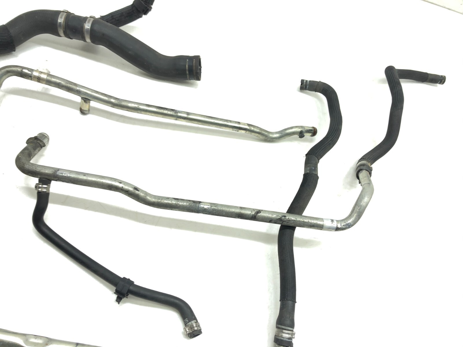 2014-2019 MASERATI GHIBLI 3.0L V6 ENGINE COOLANT TUBE LINE OEM.