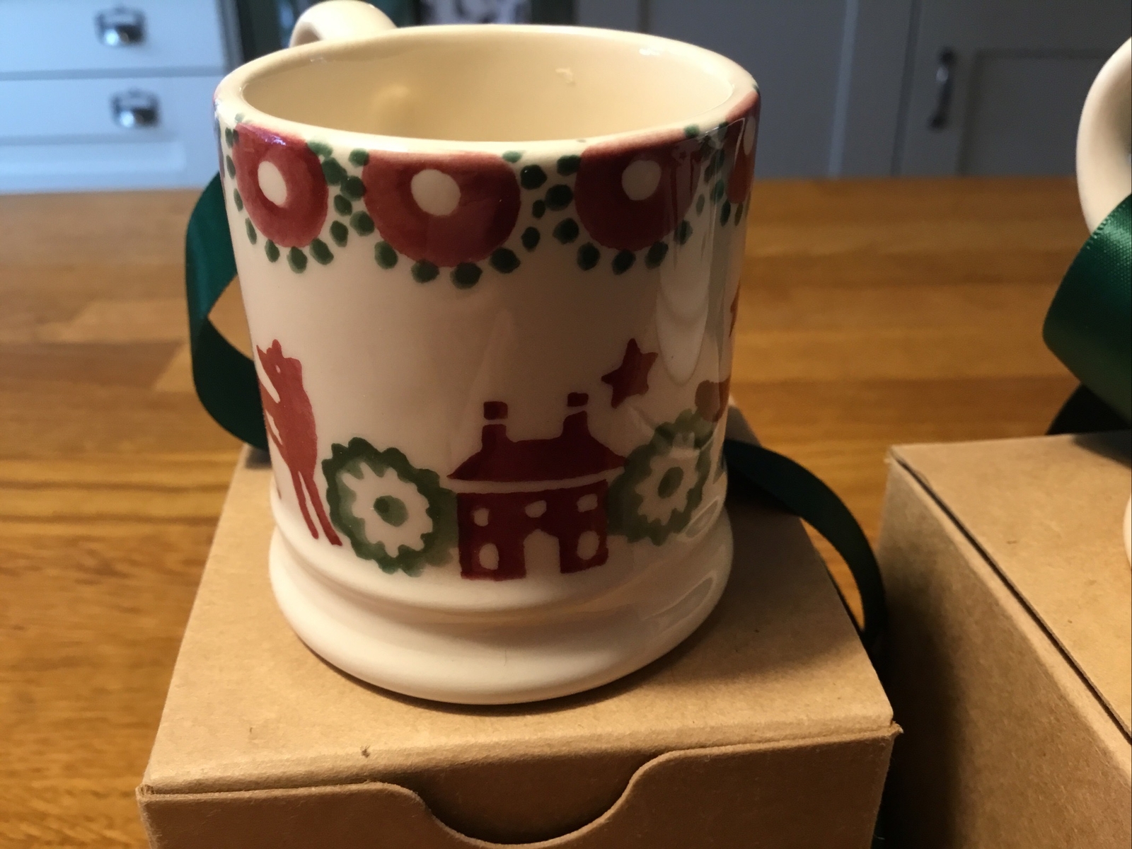2 EMMA BRIDGEWATER TINY CHRISTMAS MUG DECORATIONS eBay