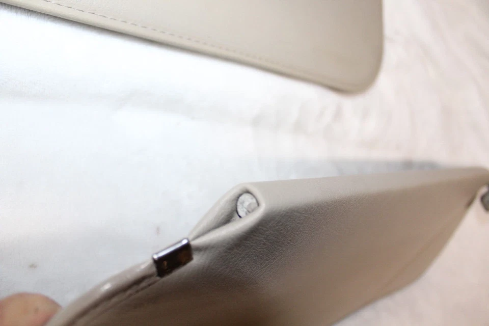 03-14 Chevy EXPRESS Gmc SAVANA Parasoles con Parasol CLIPS NEUTROS Limpios Foto 3 de 3