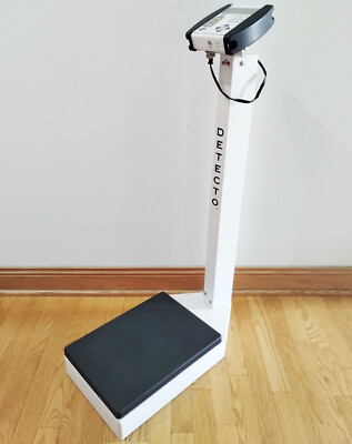DETECTO 6129 500 LB MEDICAL DIGITAL PATIENT STAND SCALE 750, CARDINAL INDICATOR