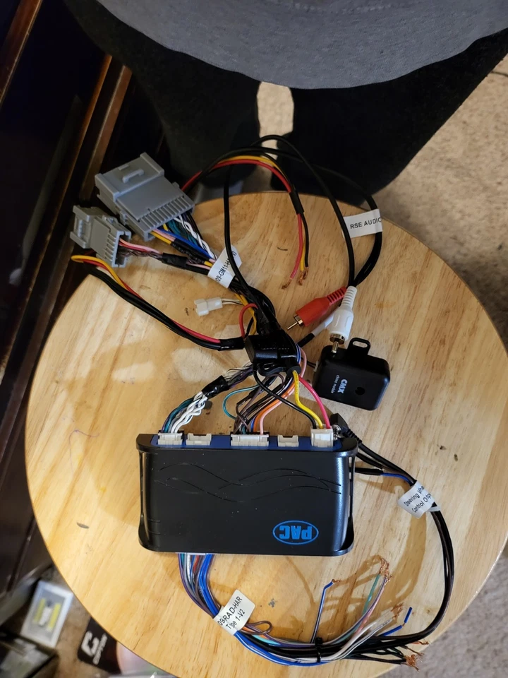 PAC RP5GM11 Radio Replacement Interface with Built-In OnStar Retention - Image 2 of 2