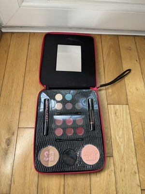 Brandneu: Soap & Glory Girl-O-Whirl Make Up Geschenkset