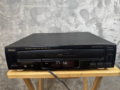 Teac PD-D5600 Compact Disc Multiplayer 5 Disc Changer - Powers On